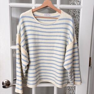 NEUTRAL GROUND Endless Summer Oversized Sweater Sz L/XL NWOT